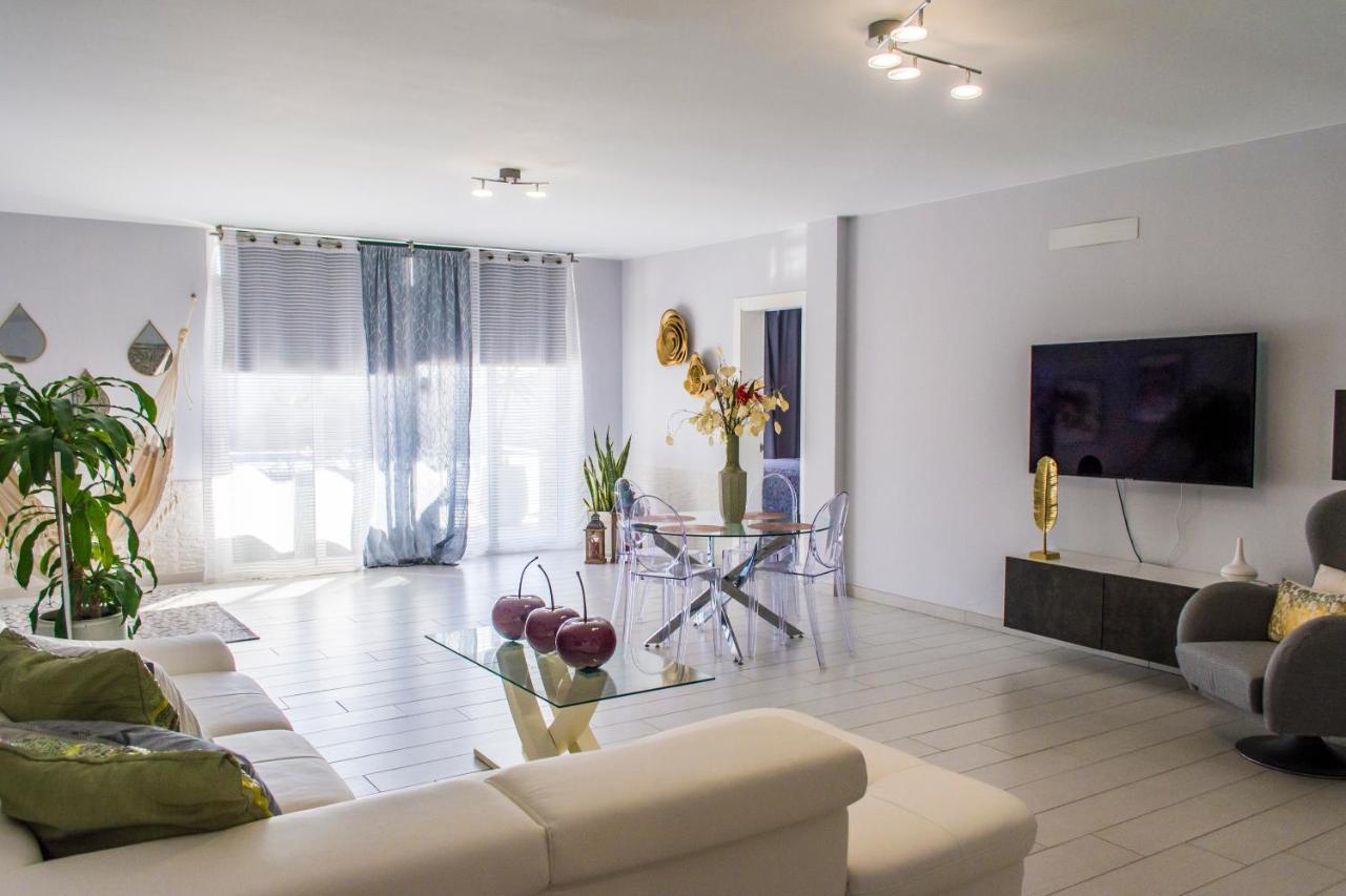 Villa Carol Playa Blanca  Exteriör bild