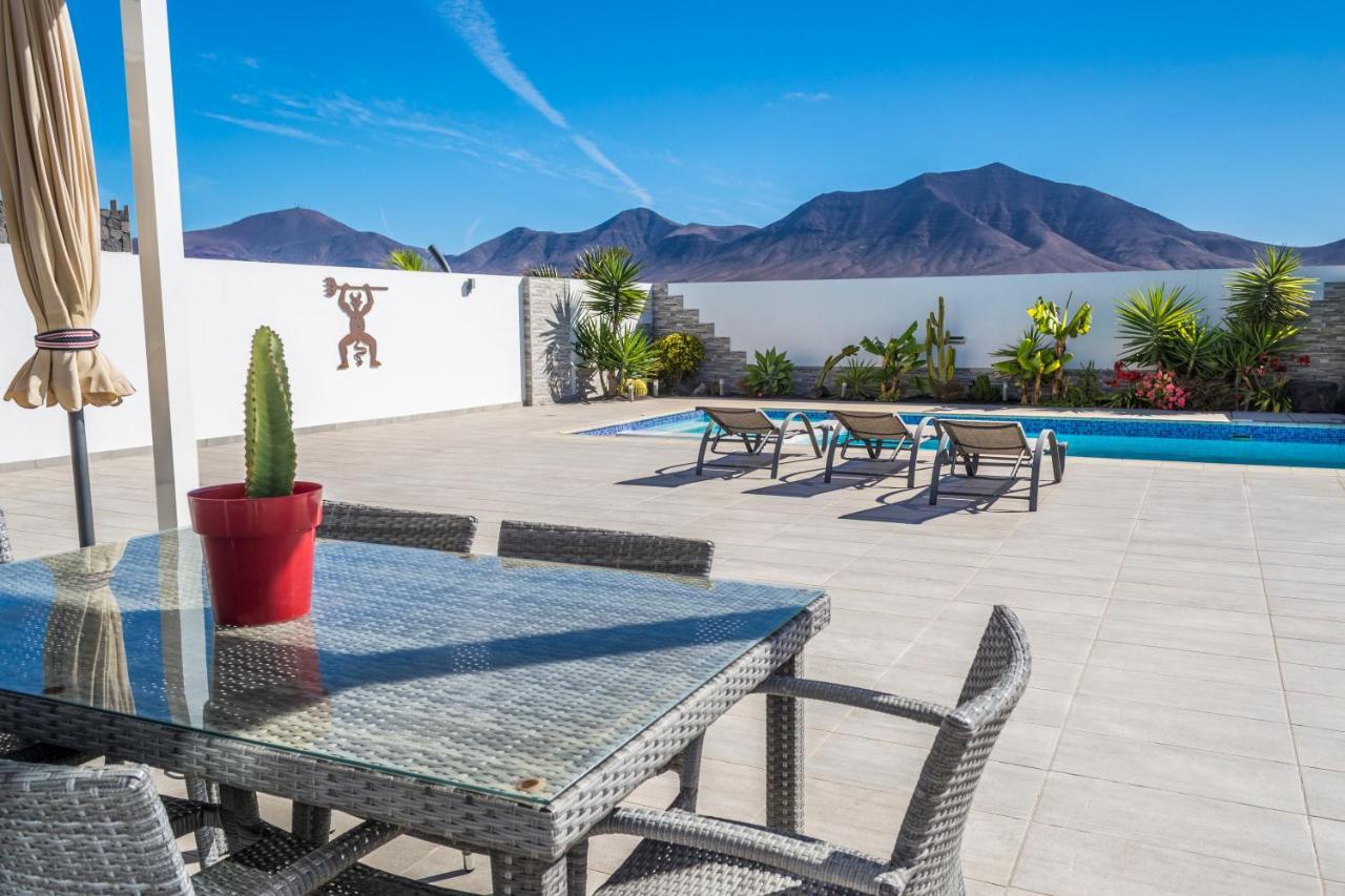 Villa Carol Playa Blanca  Exteriör bild